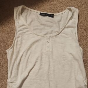 Doe & Rae Women's White Sleeveless Top